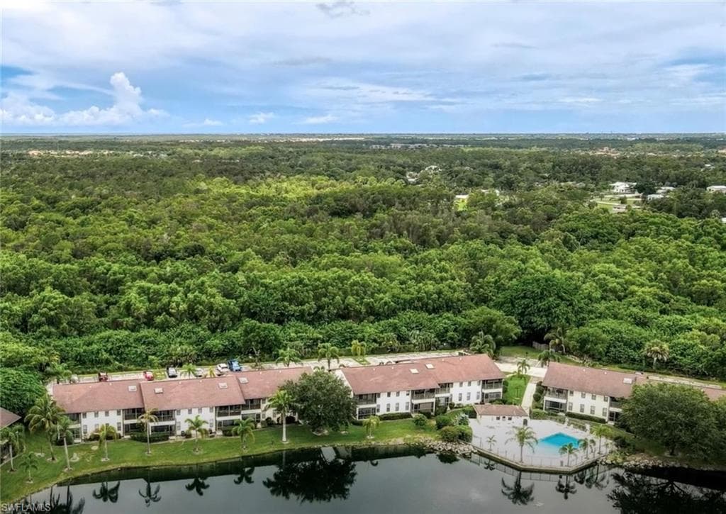 5287 Treetops DR V105 NAPLES, FL 34113