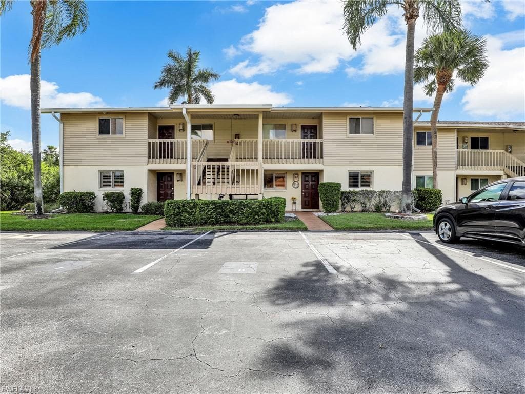 5705 Foxlake DR 2 NORTH FORT MYERS, FL 33917