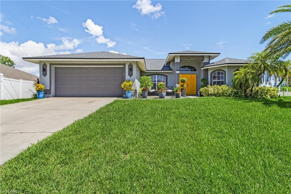 1432 SW 3rd TER CAPE CORAL, FL 33991