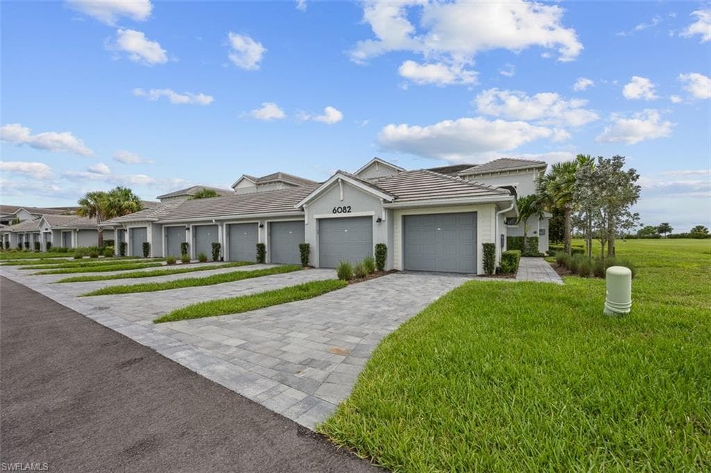 6082 National BLVD 118 AVE MARIA, FL 34142