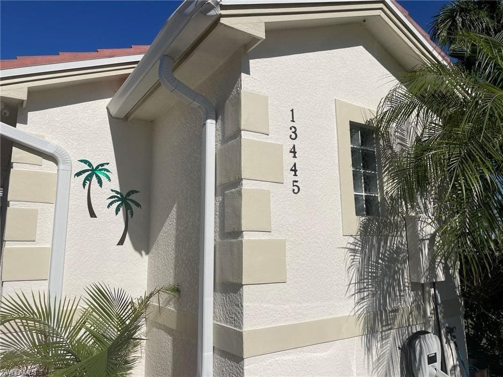 13445 Ladyfish LN NAPLES, FL 34114