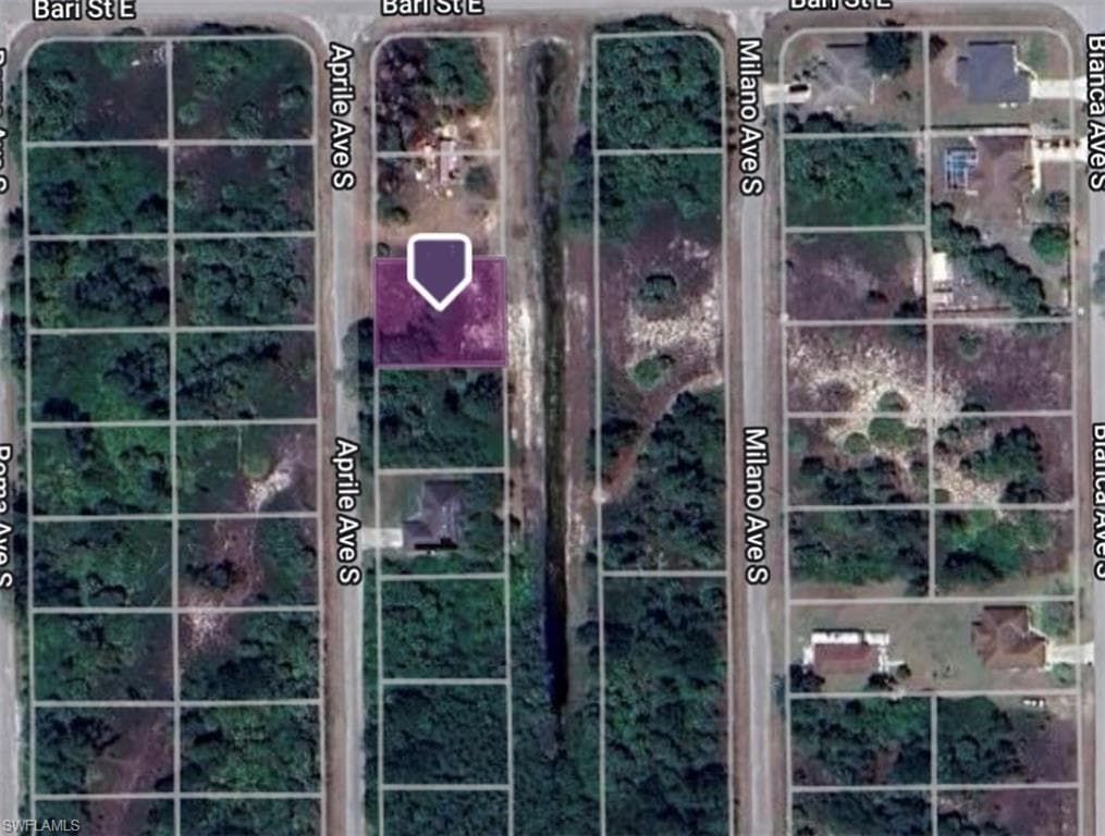 739 Aprile AVE S LEHIGH ACRES, FL 33974