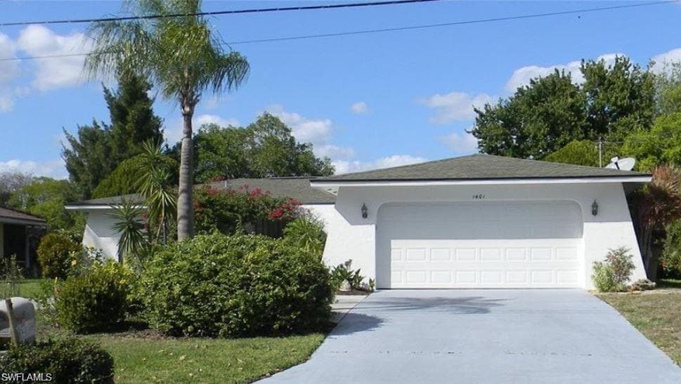1401 Everest PKWY CAPE CORAL, FL 33904