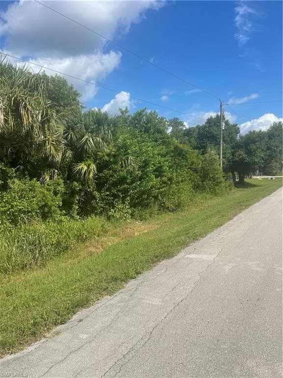 520 18th ST NE NAPLES, FL 34120