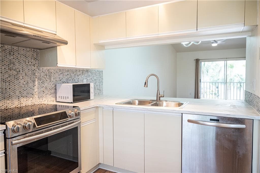 1901 Courtyard WAY C204 NAPLES, FL 34112