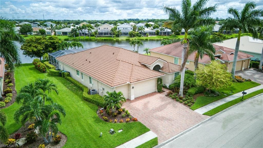 2657 Stonyhill CT CAPE CORAL, FL 33991