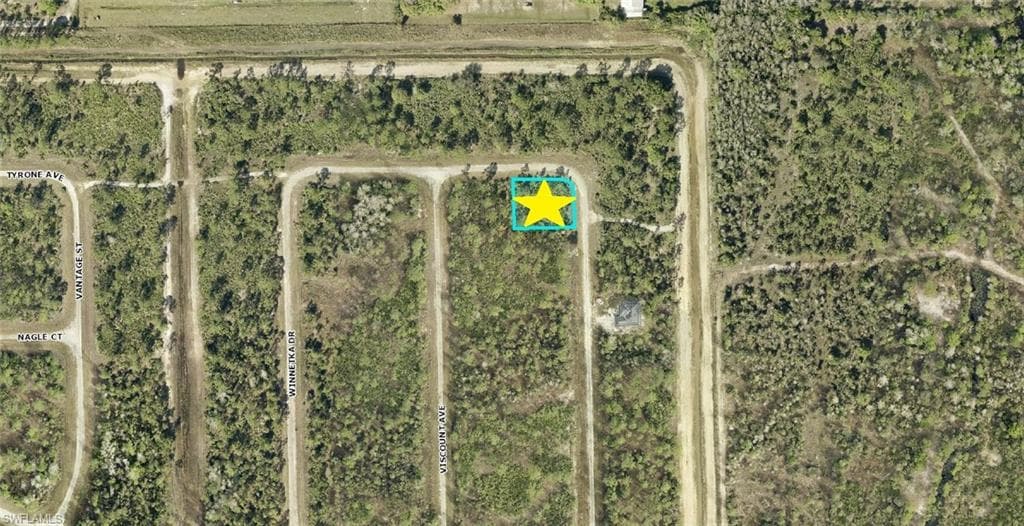 2157 Winnetka DR LEHIGH ACRES, FL 33972