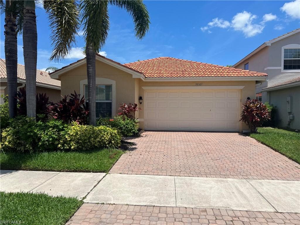 10309 Crepe Jasmine LN FORT MYERS, FL 33913