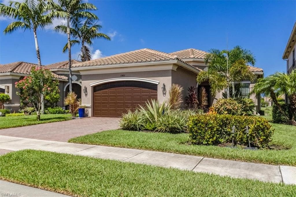 13663 Mandarin CIR NAPLES, FL 34109