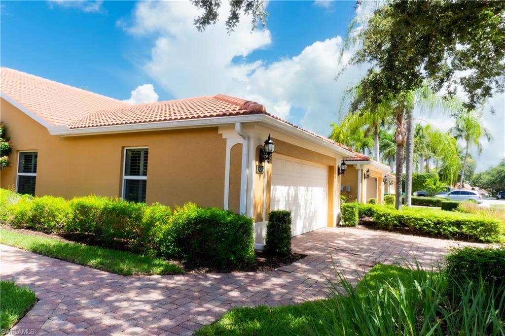 15085 Cortona WAY NAPLES, FL 34120