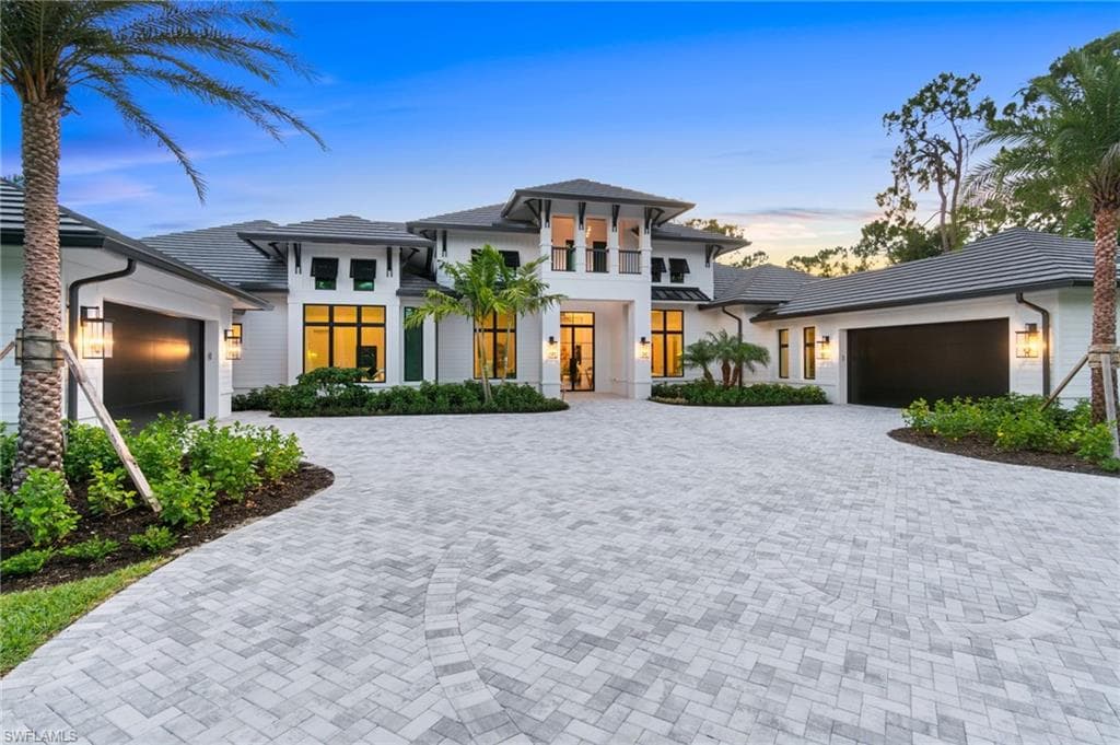 337 West ST NAPLES, FL 34108