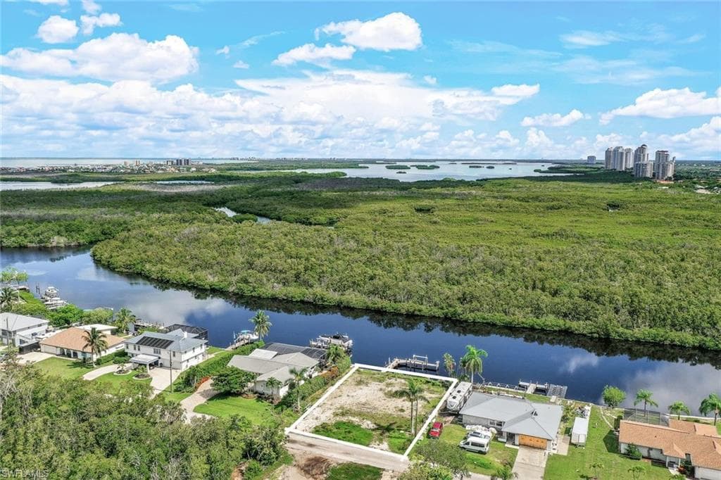 4962 Esplanade ST BONITA SPRINGS, FL 34134