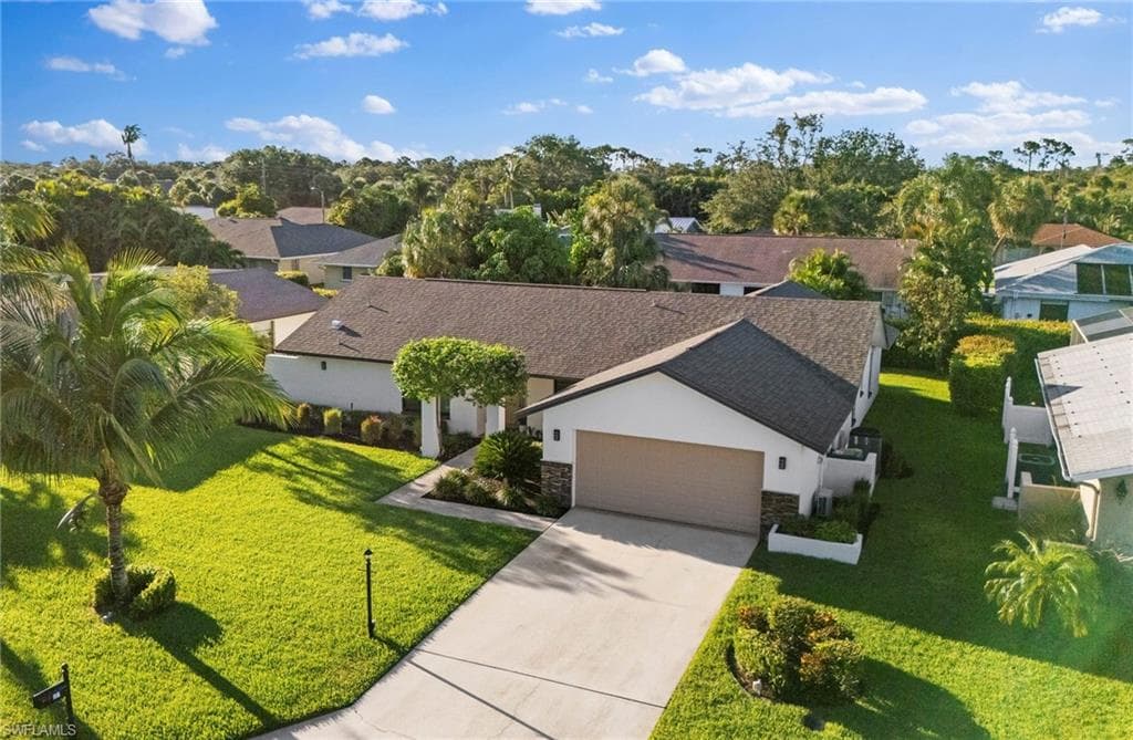 517 Landmark DR NAPLES, FL 34112