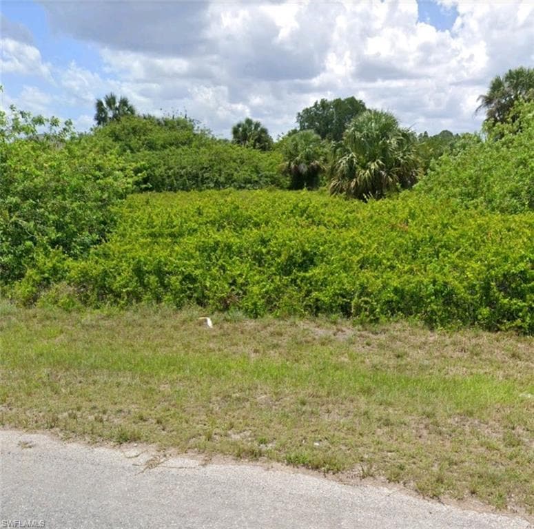 8076 Sunrise CIR LABELLE, FL 33935