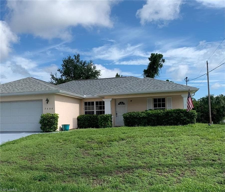 2600 14th ST W LEHIGH ACRES, FL 33971