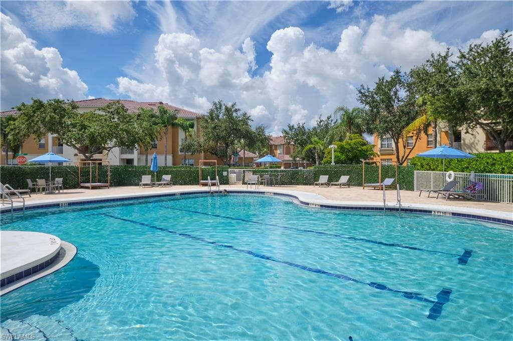 3953 Pomodoro CIR 204 CAPE CORAL, FL 33909