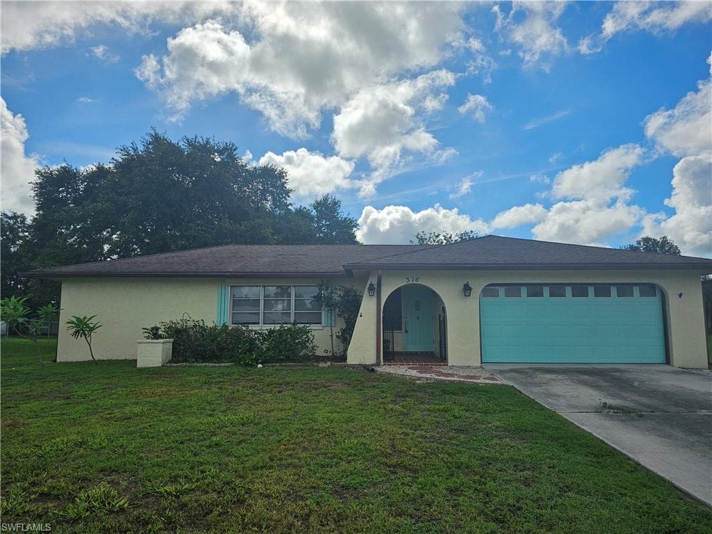 316 North AVE LEHIGH ACRES, FL 33936