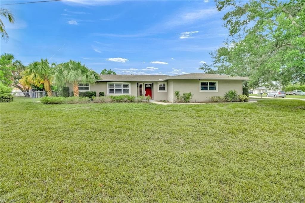 98 Johnnycake DR NAPLES, FL 34110