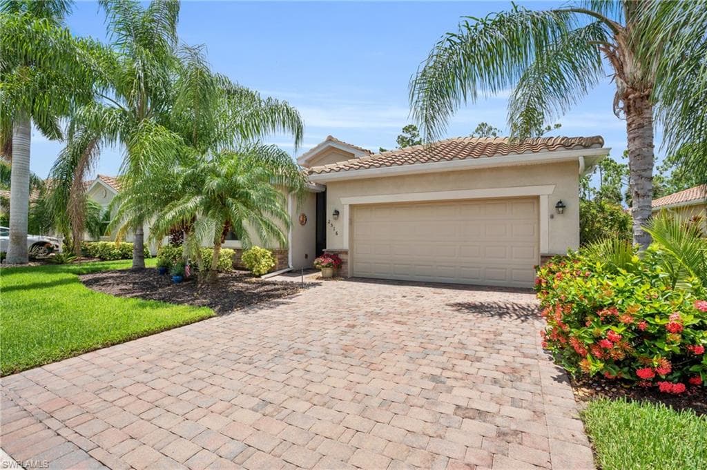 2516 Laurentina LN CAPE CORAL, FL 33909