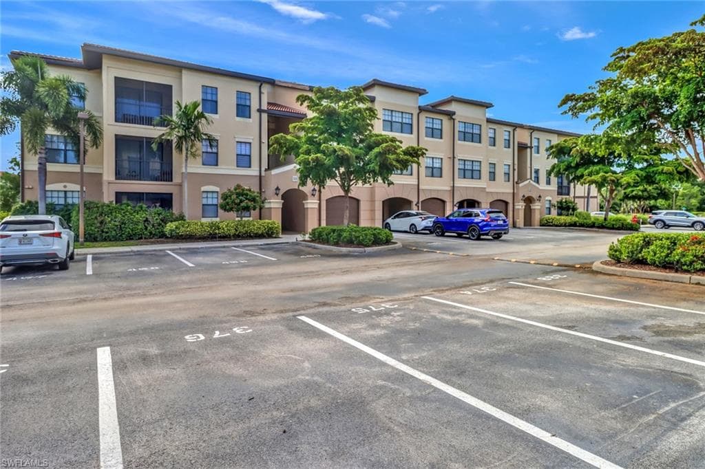 12936 Violino LN 304 NAPLES, FL 34119