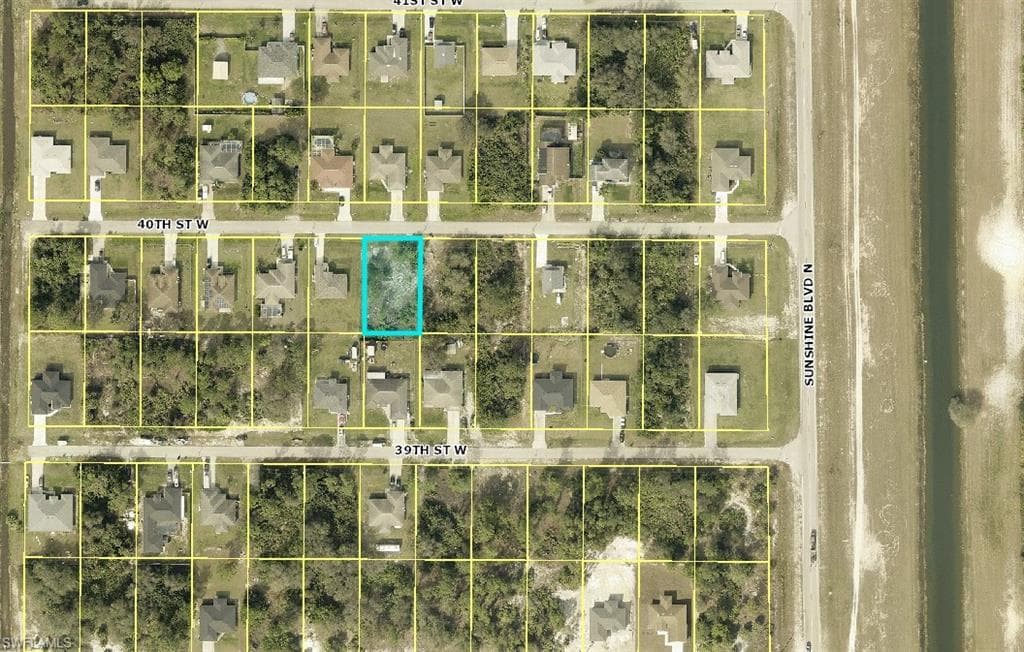 2513 40th ST W LEHIGH ACRES, FL 33971
