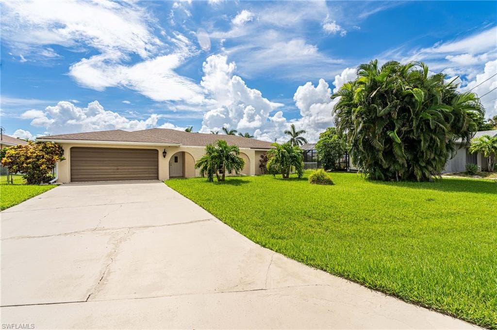 3727 SE 21st AVE CAPE CORAL, FL 33904
