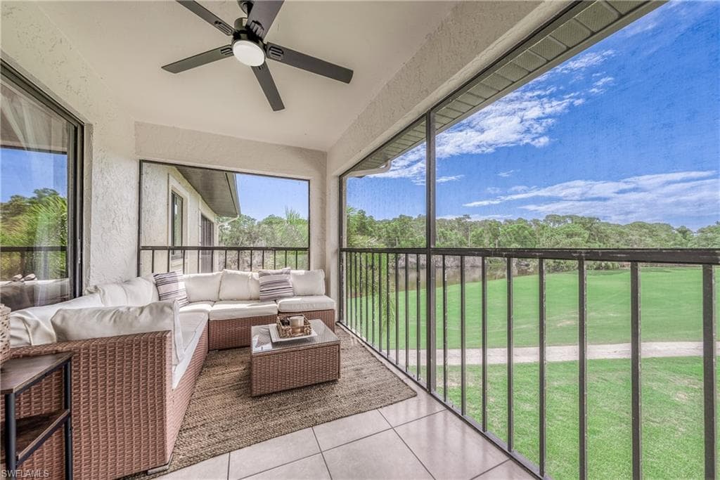 228 Fox Glen DR 3308 NAPLES, FL 34104