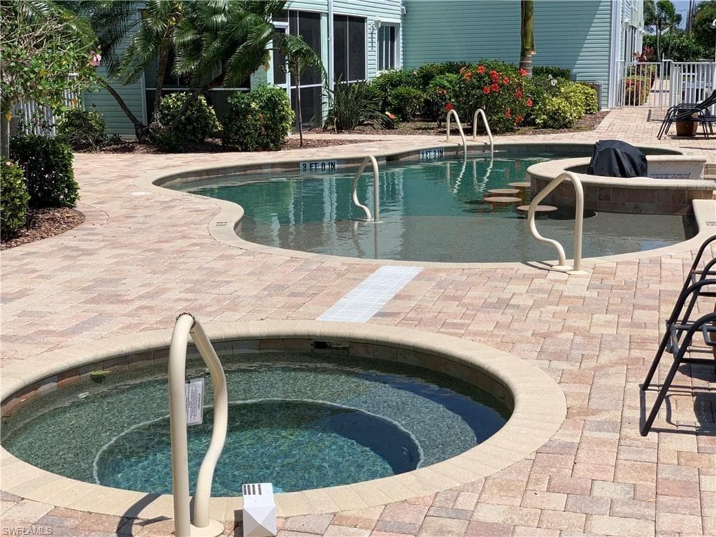 332 SW 3rd ST 207 CAPE CORAL, FL 33991