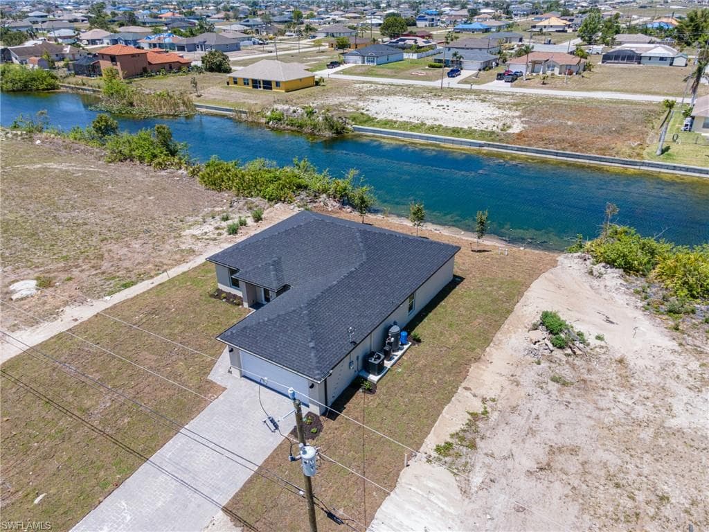 2122 NW 9th AVE CAPE CORAL, FL 33993