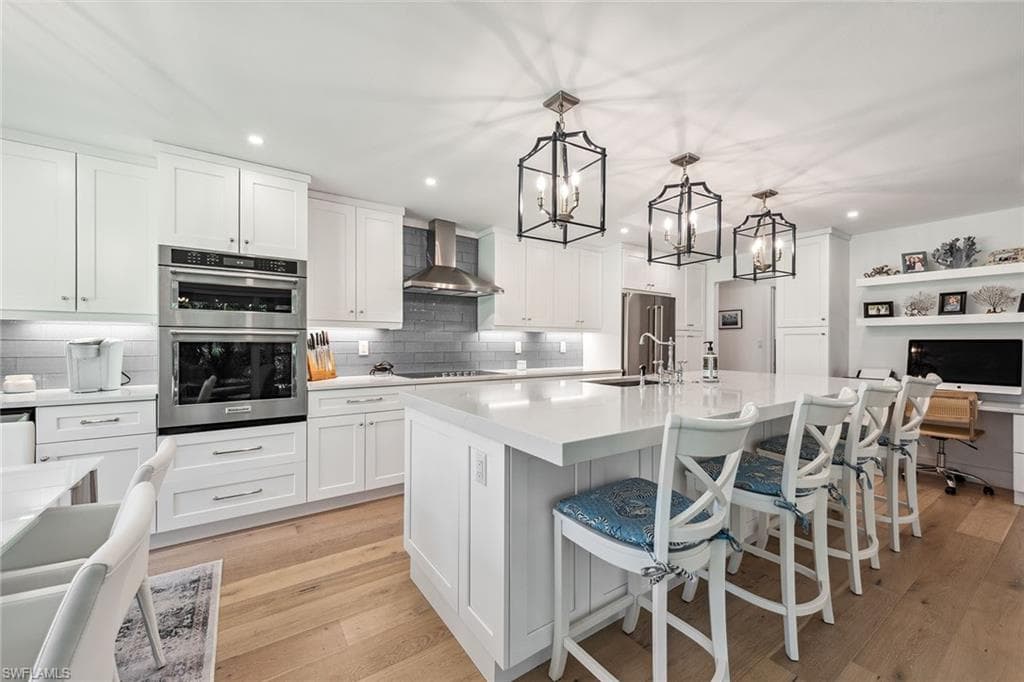 2545 Dawn CIR NAPLES, FL 34103