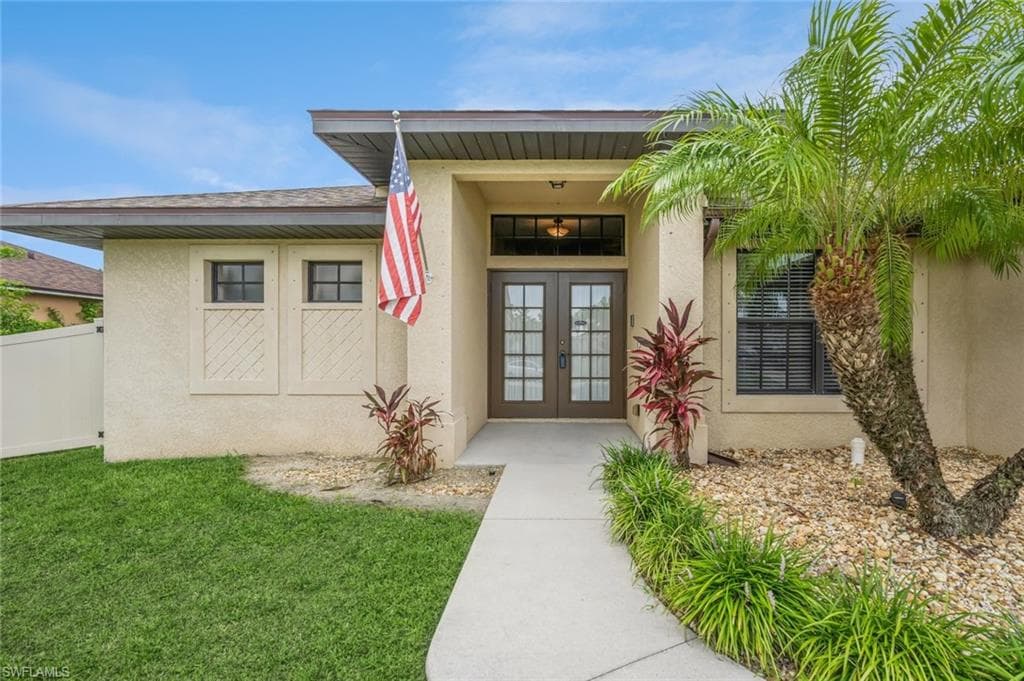 2620 SW 27th ST CAPE CORAL, FL 33914