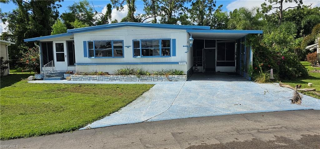 1C14 Carriage LN NORTH FORT MYERS, FL 33917