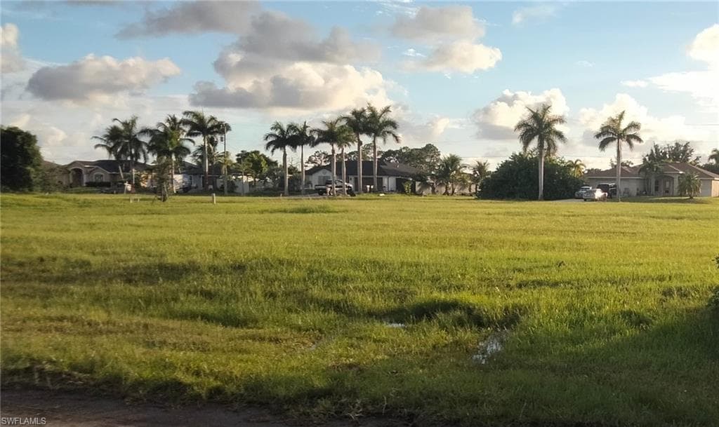 500 NW 25th AVE CAPE CORAL, FL 33993