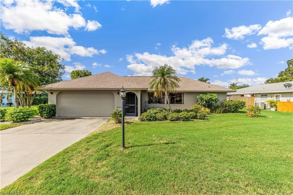 3976 Blenheim ST FORT MYERS, FL 33919