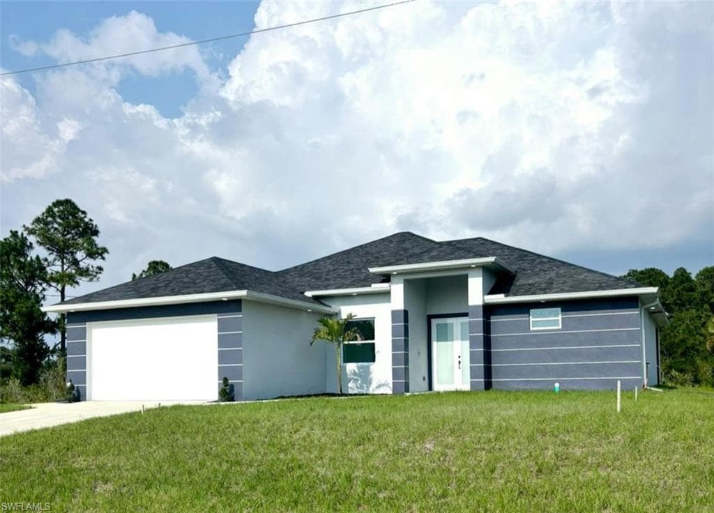 2612 21st ST W LEHIGH ACRES, FL 33971