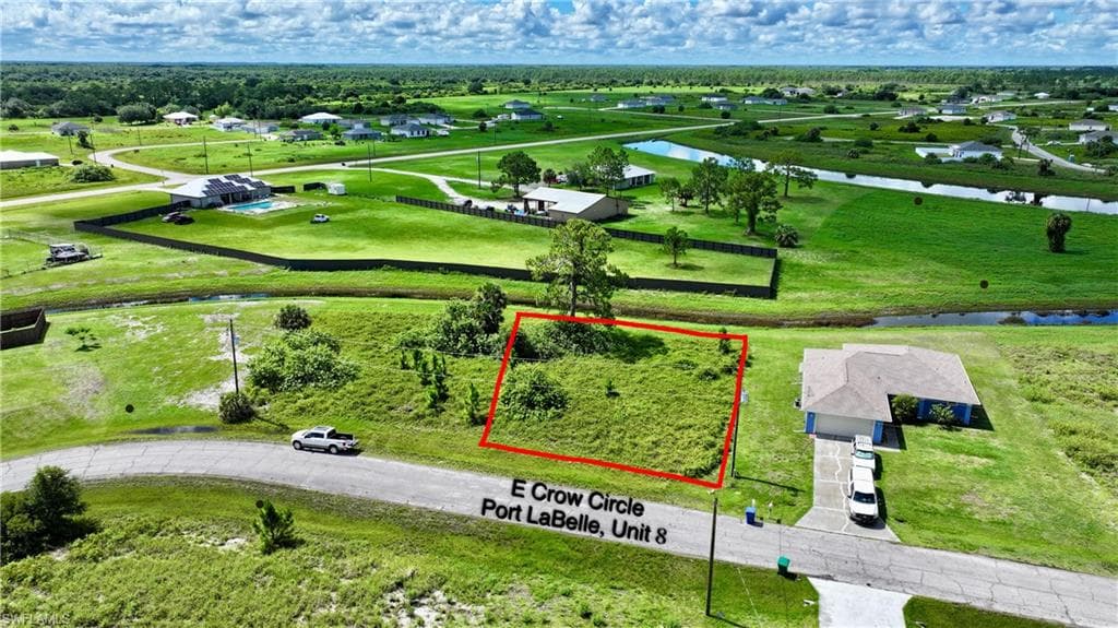 9007 E Crow CIR LABELLE, FL 33935
