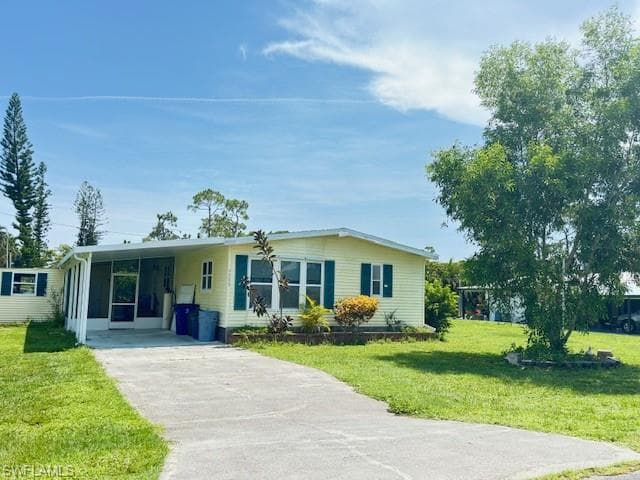 9909 Cree LN NORTH FORT MYERS, FL 33903