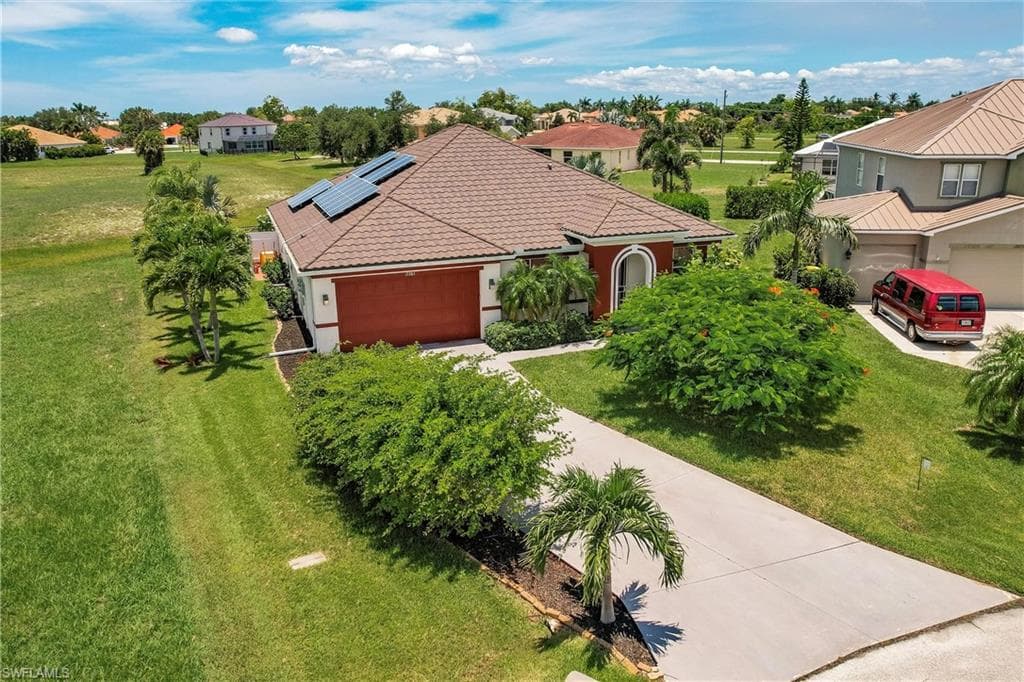 17285 Butternut CT PUNTA GORDA, FL 33955
