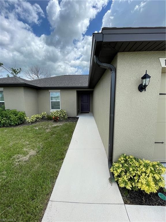 1708 NW 11th TER CAPE CORAL, FL 33993