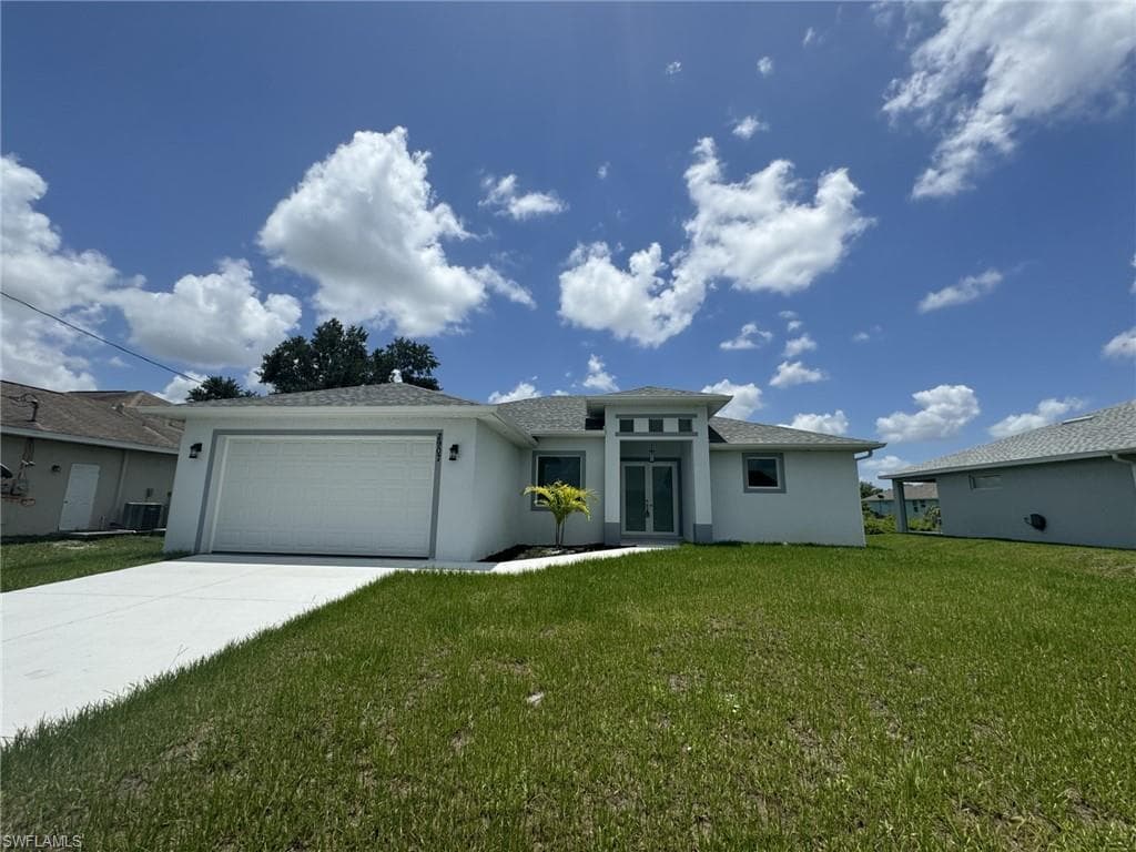 2907 8th ST SW LEHIGH ACRES, FL 33976