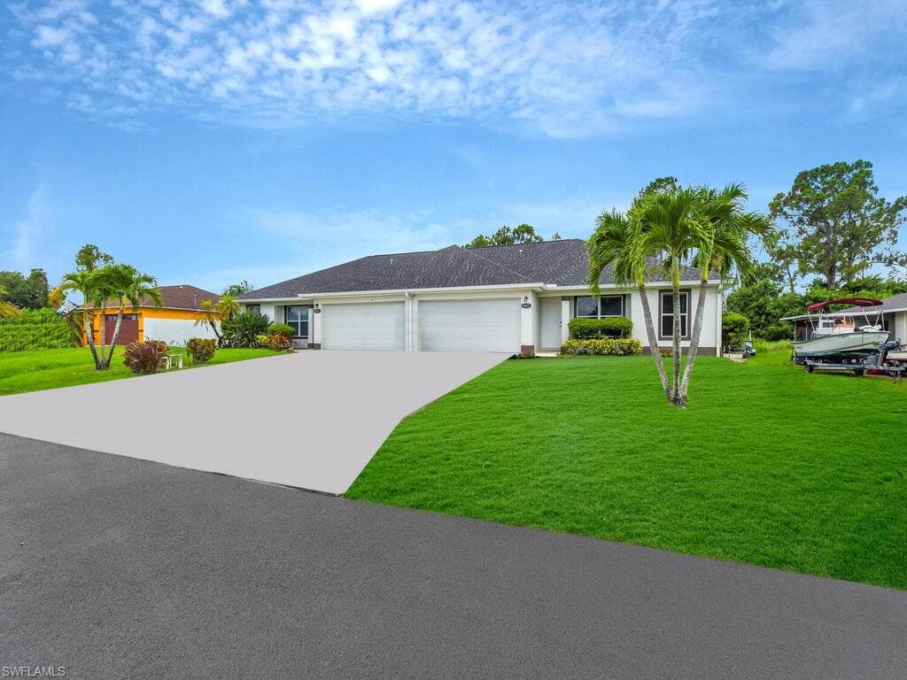 4623 25th ST SW LEHIGH ACRES, FL 33973