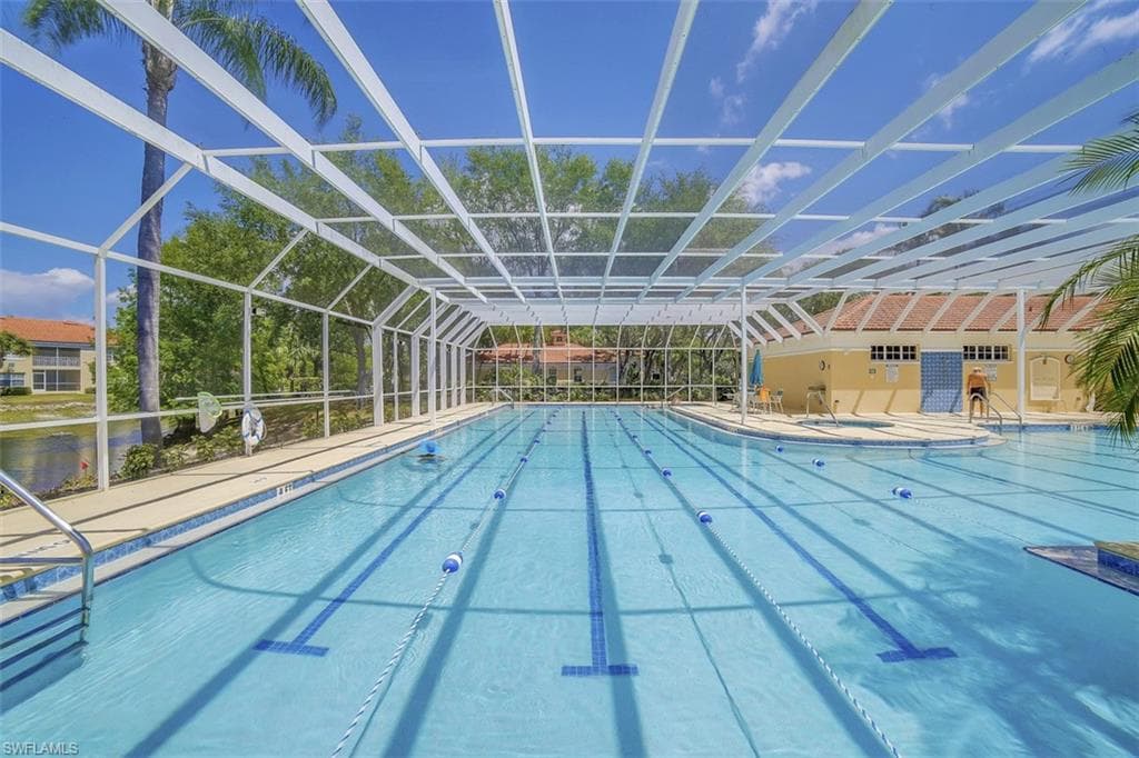 6812 Satinleaf RD S 101 NAPLES, FL 34109