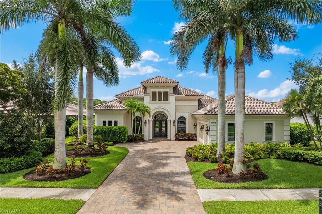 11916 Hedgestone CT NAPLES, FL 34120