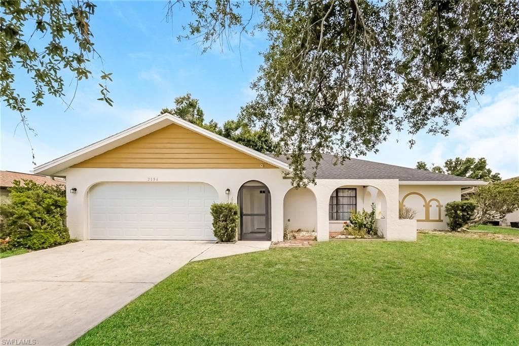 2194 Rio De Janeiro AVE PUNTA GORDA, FL 33983