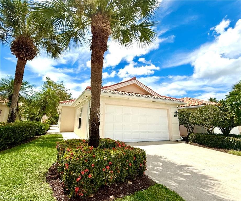 4171 Los Altos CT NAPLES, FL 34109