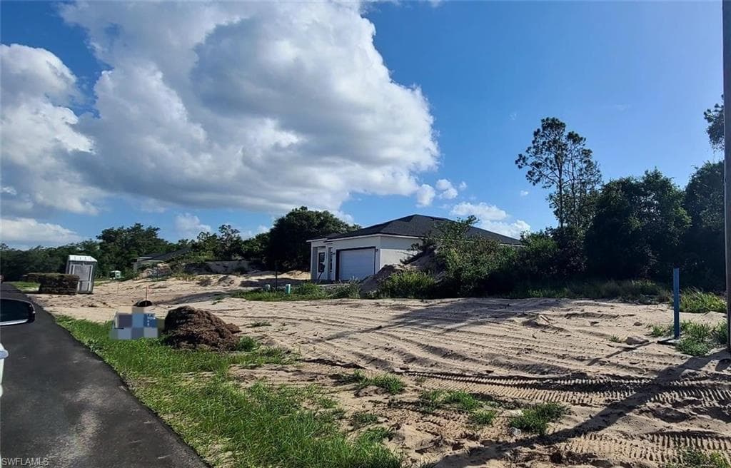 1304 CONGO DR KISSIMMEE, FL 34759