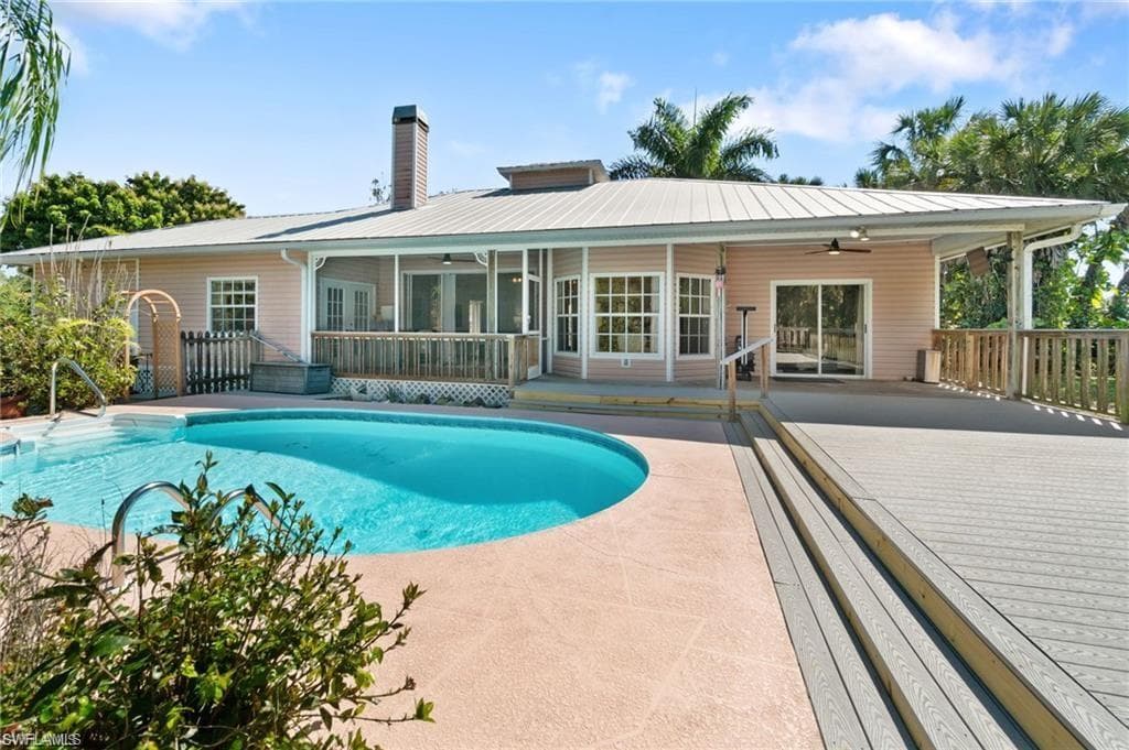 491 21st ST NW NAPLES, FL 34120