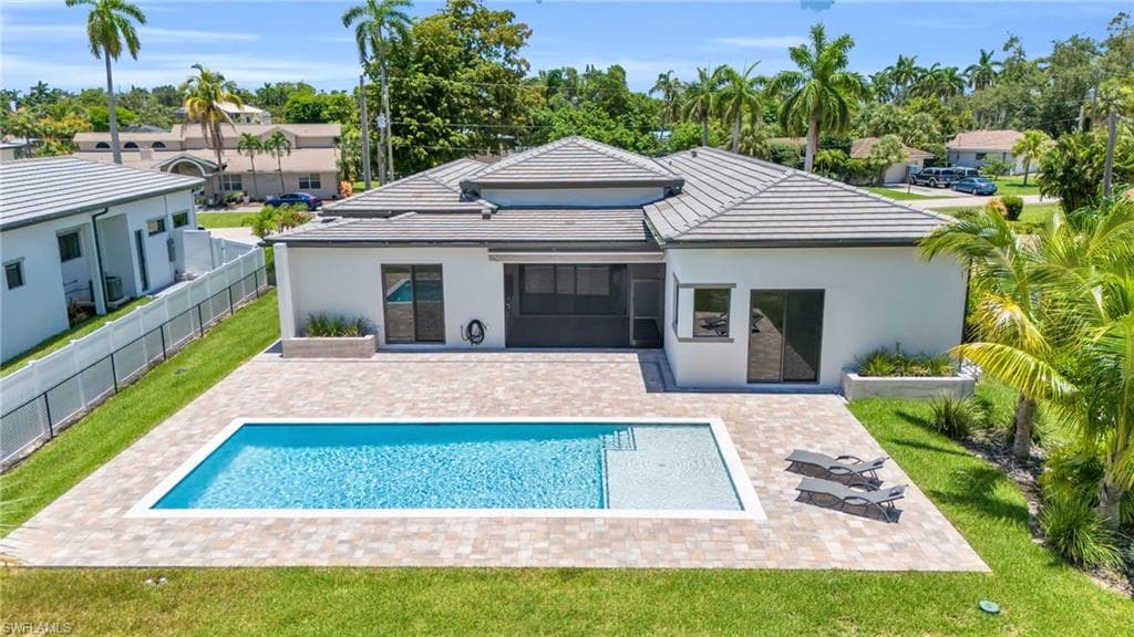 1332 Longwood DR FORT MYERS, FL 33919