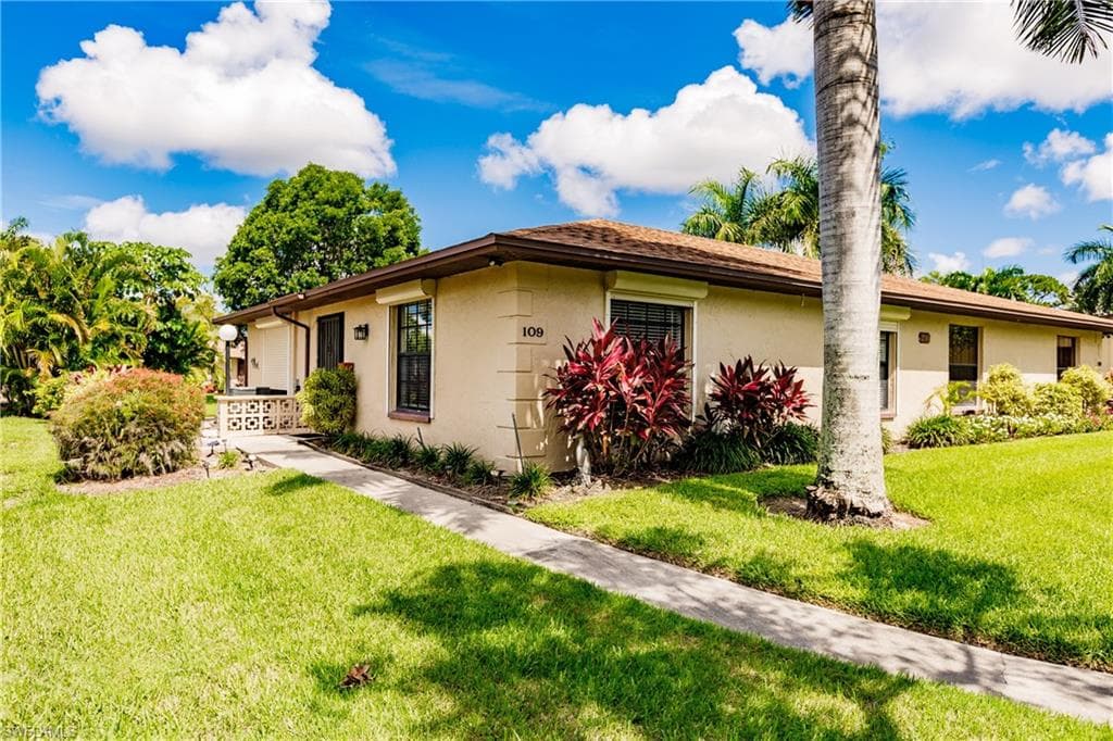 27110 Matheson AVE 109 BONITA SPRINGS, FL 34135