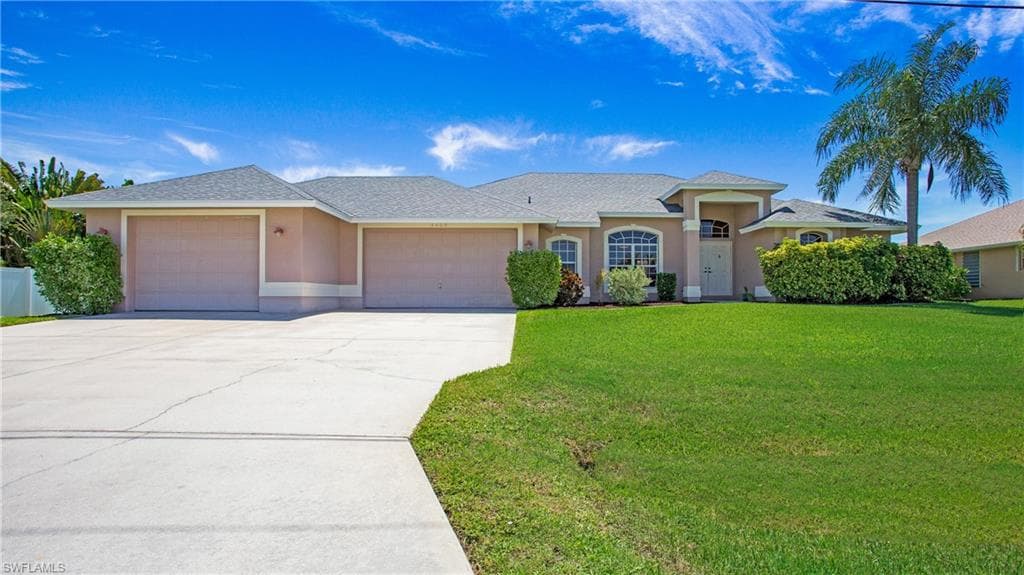 4409 14th PL CAPE CORAL, FL 33914